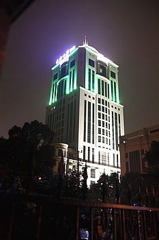 上海金燕大厦