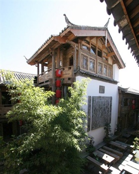 丽江千里走单骑-四方客栈