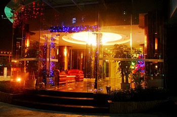深圳欧莱华商务酒店