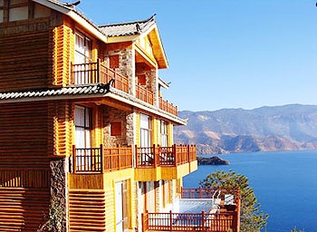 丽江泸沽湖银湖岛大酒店