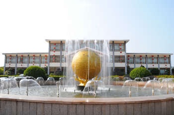普宁盘龙湾温泉度假村