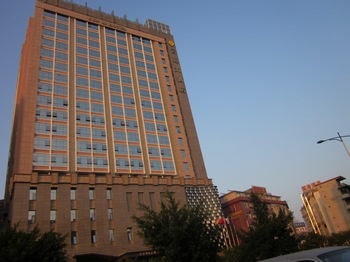 广州白云国际会议中心亚朵X酒店