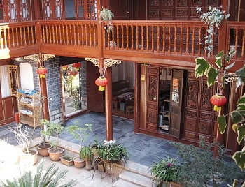 丽江源客栈