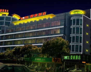 莫泰168（上海惠南镇中心人民东路店）